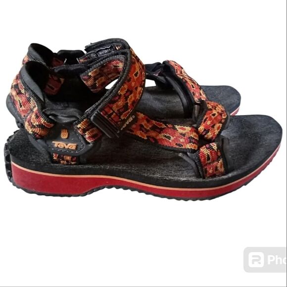 Teva Women's Hurricane Outdoor Sport River Style Velcro Sandals Size 6 - Picture 1 of 8
